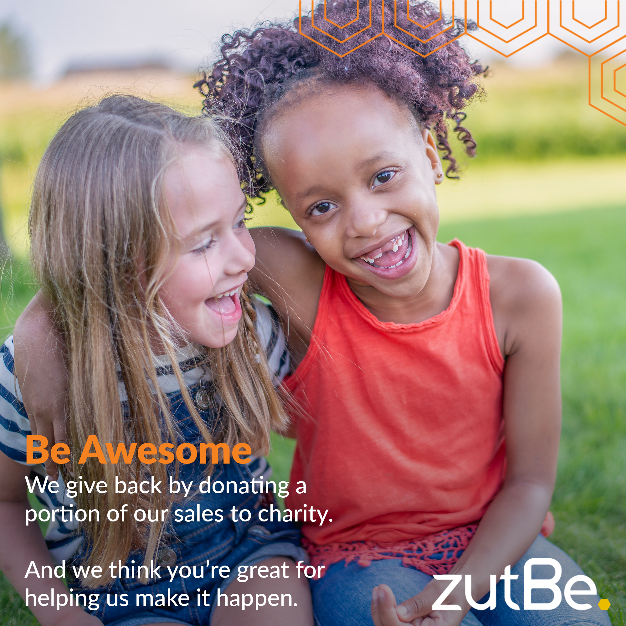 zutBe 30W Mini Wall Charger with Fixed Prongs
